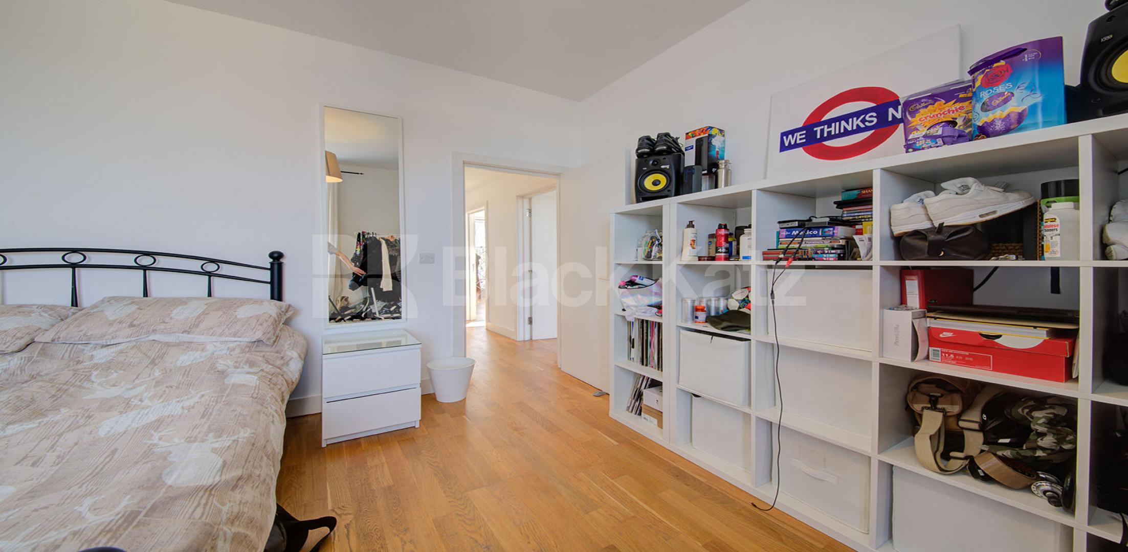 			3 Bedroom, 1 bath, 1 reception Flat			 Hilldrop Road, Tufnell Park